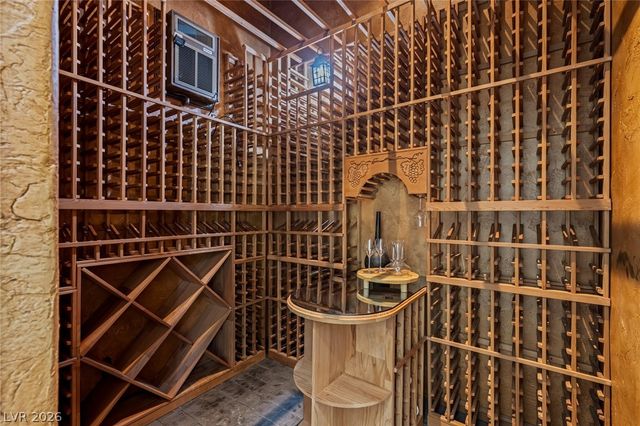 10968 Tranquil Waters Court, Las Vegas, NV 89135