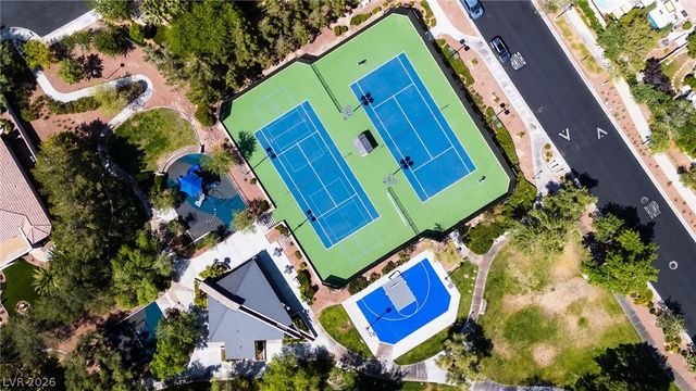 10968 Tranquil Waters Court, Las Vegas, NV 89135