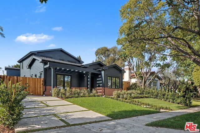 1823 S Shenandoah Street, Los Angeles, CA 90035