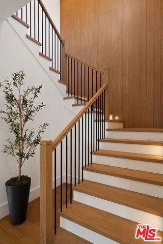 1823 S Shenandoah Street, Los Angeles, CA 90035