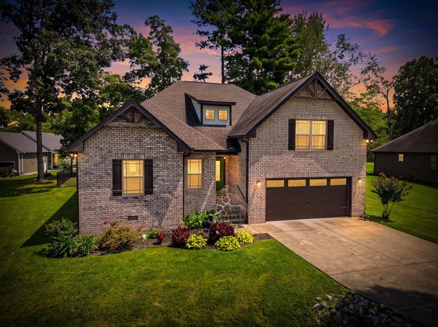 1044 Northridge Dr, Greenbrier, TN 37073