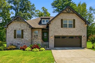1044 Northridge Dr, Greenbrier, TN 37073