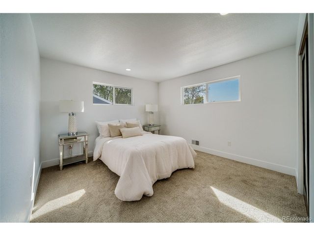 10817 Larry Dr, Northglenn, CO 80233
