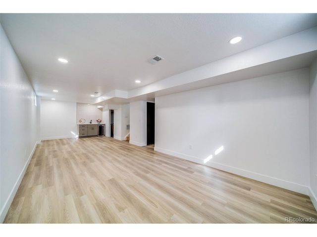 10817 Larry Dr, Northglenn, CO 80233