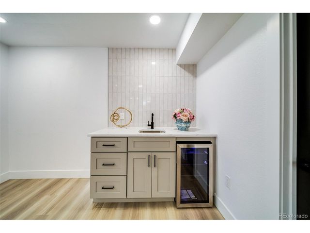 10817 Larry Dr, Northglenn, CO 80233