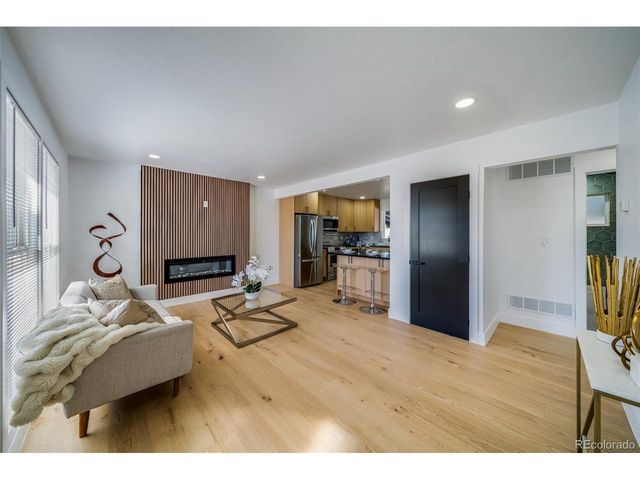 10817 Larry Dr, Northglenn, CO 80233