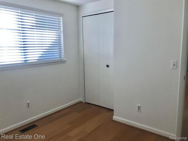 37147 Evergreen Drive, Sterling Heights, MI 48310