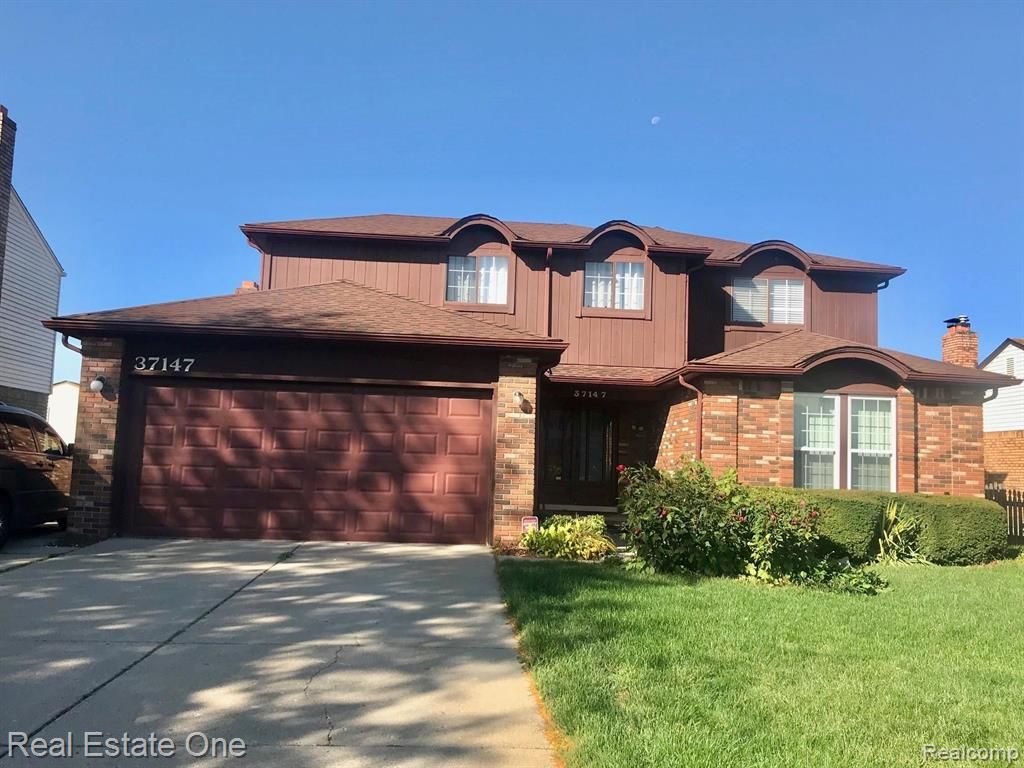37147 Evergreen Drive, Sterling Heights, MI 48310