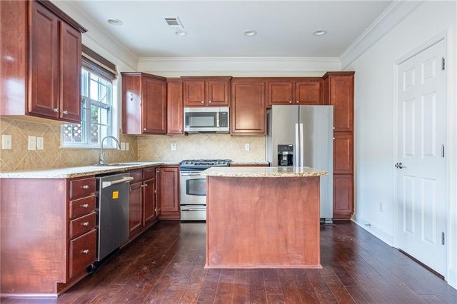 2450 Natoma Court SE 11, Smyrna, GA 30080