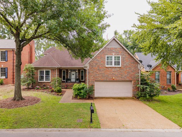 4236 Jamesborough Pl, Nashville, TN 37215