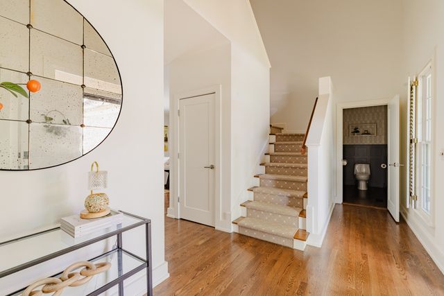 4236 Jamesborough Pl, Nashville, TN 37215