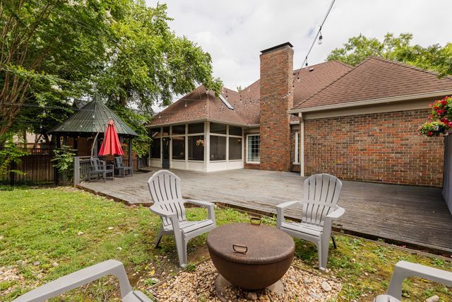 4236 Jamesborough Pl, Nashville, TN 37215