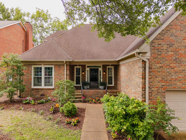 4236 Jamesborough Pl, Nashville, TN 37215