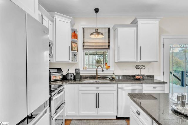 119 Marshfield Trail, Simpsonville, SC 29680