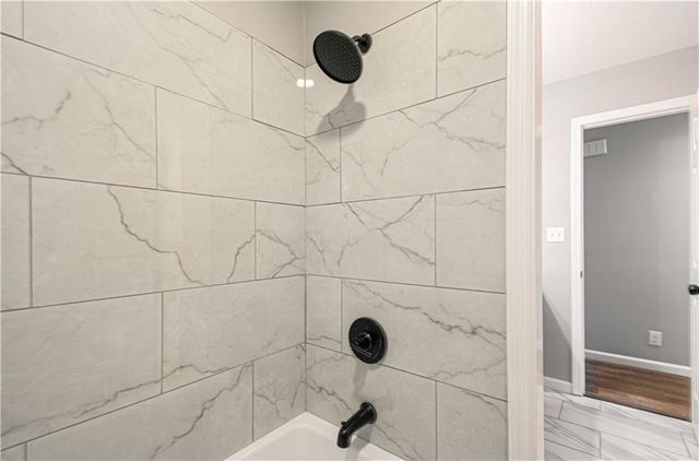 13747 Parker Avenue, Grandview, MO 64030