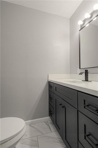 13747 Parker Avenue, Grandview, MO 64030