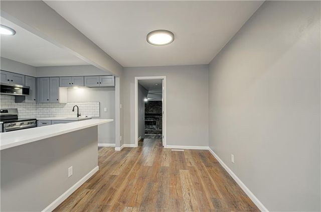 13747 Parker Avenue, Grandview, MO 64030