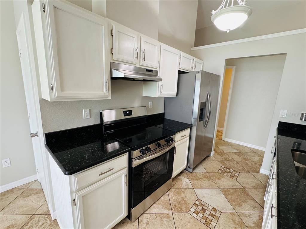 Image 13 of property listing at 10818 HARKWOOD BOULEVARD, Orlando, FL 32817