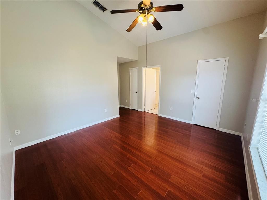 Image 19 of property listing at 10818 HARKWOOD BOULEVARD, Orlando, FL 32817
