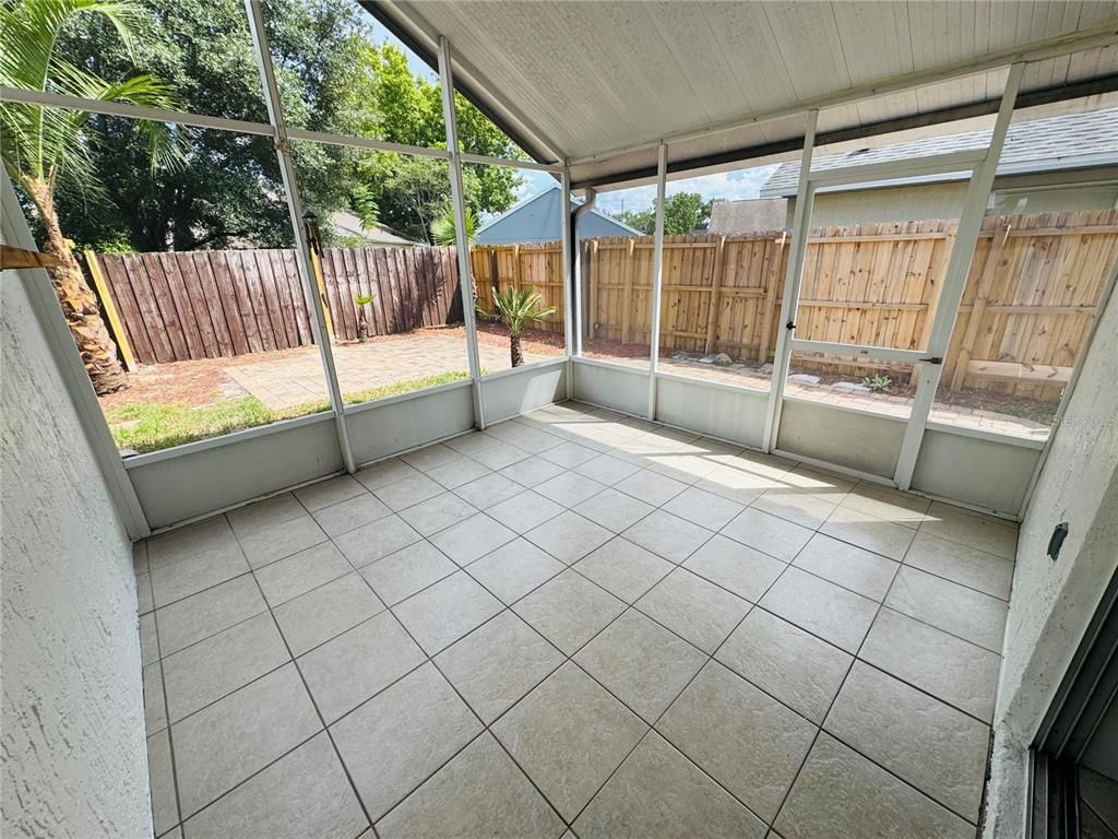 Image 4 of property listing at 10818 HARKWOOD BOULEVARD, Orlando, FL 32817