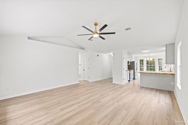 6555 Eagle Crest Dr, Milton, FL 32570