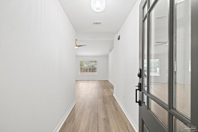 6555 Eagle Crest Dr, Milton, FL 32570