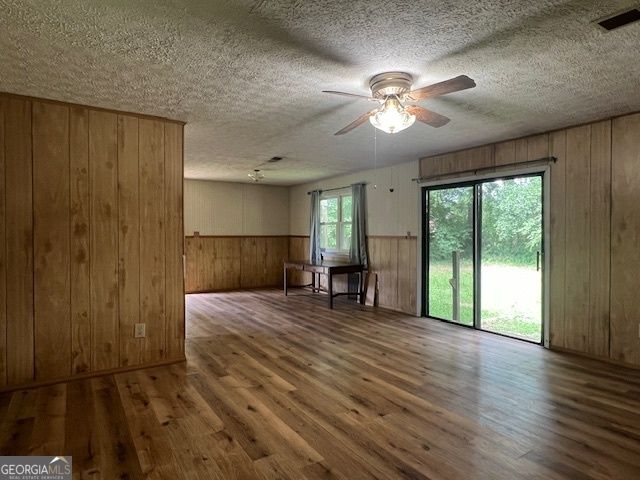 1041 Sandy Ridge Road, Mcdonough, GA 30252