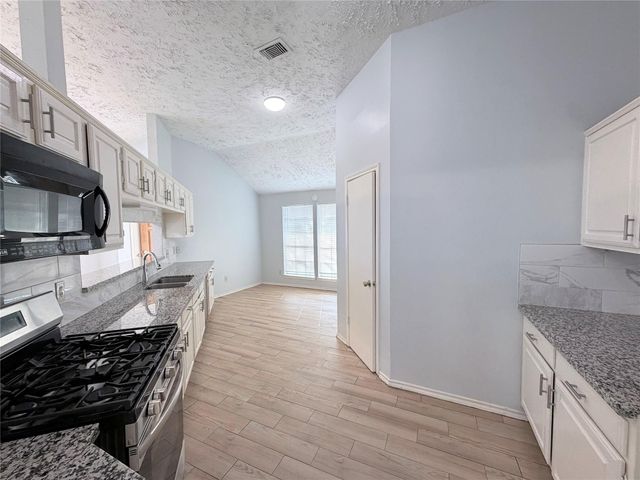 5310 Park Shore Drive, Houston, TX 77084