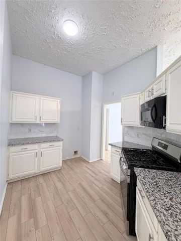 5310 Park Shore Drive, Houston, TX 77084