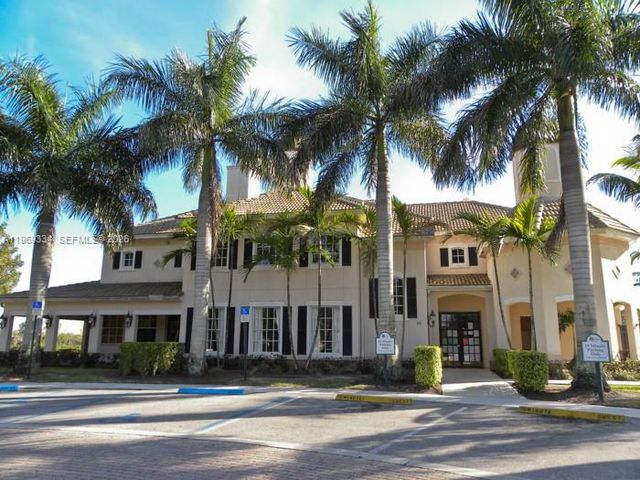 2305 Belmont Ln 2305, North Lauderdale, FL 33068