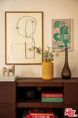 4725 Cedros Avenue, Sherman Oaks, CA 91403