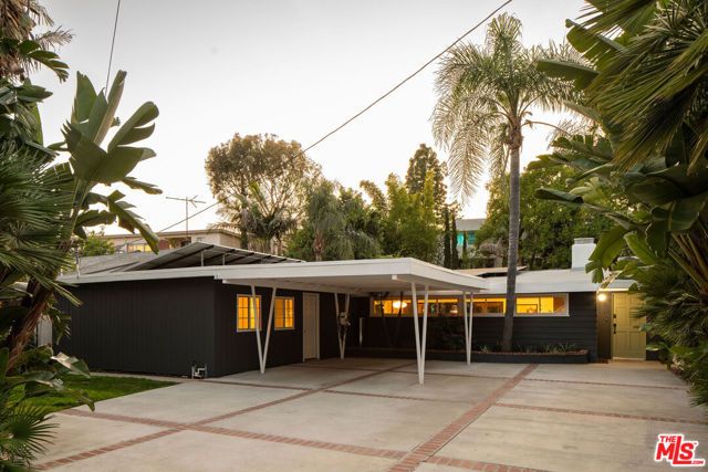 4725 Cedros Avenue, Sherman Oaks, CA 91403