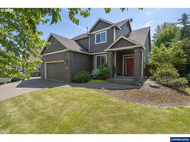 1902 NE Lucy Belle St, Mcminnville, OR 97128