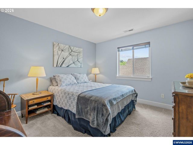 1902 NE Lucy Belle St, Mcminnville, OR 97128