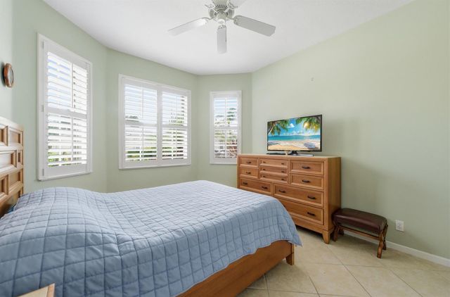 7229 Cataluna Circle, Delray Beach, FL 33446