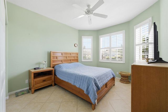 7229 Cataluna Circle, Delray Beach, FL 33446