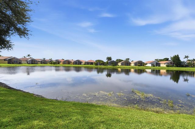7229 Cataluna Circle, Delray Beach, FL 33446