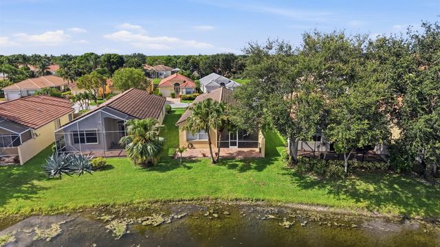 7229 Cataluna Circle, Delray Beach, FL 33446