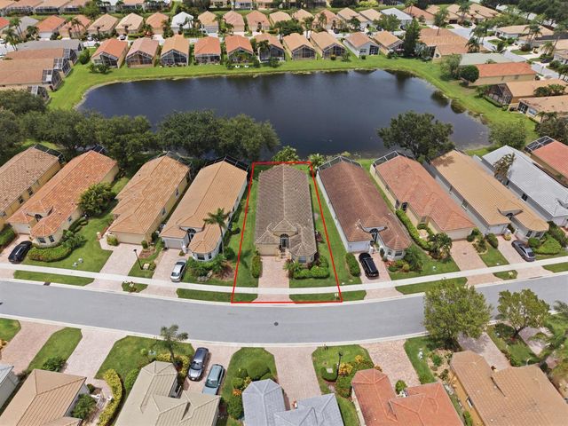 7229 Cataluna Circle, Delray Beach, FL 33446