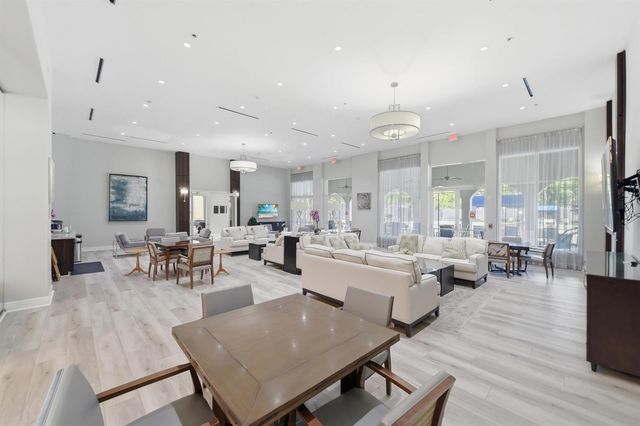 7229 Cataluna Circle, Delray Beach, FL 33446