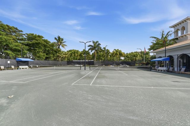 7229 Cataluna Circle, Delray Beach, FL 33446
