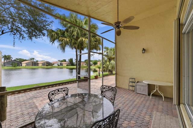 7229 Cataluna Circle, Delray Beach, FL 33446