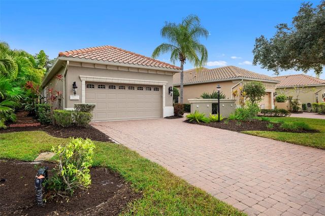 7423 WEXFORD COURT, Lakewood Ranch, FL 34202