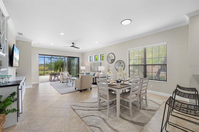 7423 WEXFORD COURT, Lakewood Ranch, FL 34202