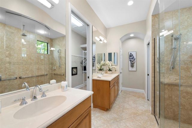 7423 WEXFORD COURT, Lakewood Ranch, FL 34202