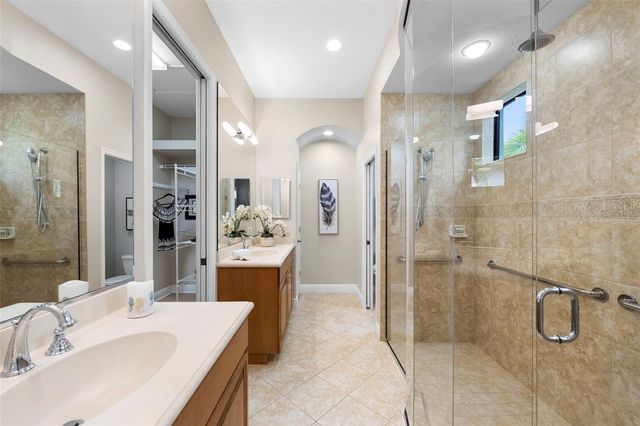 7423 WEXFORD COURT, Lakewood Ranch, FL 34202