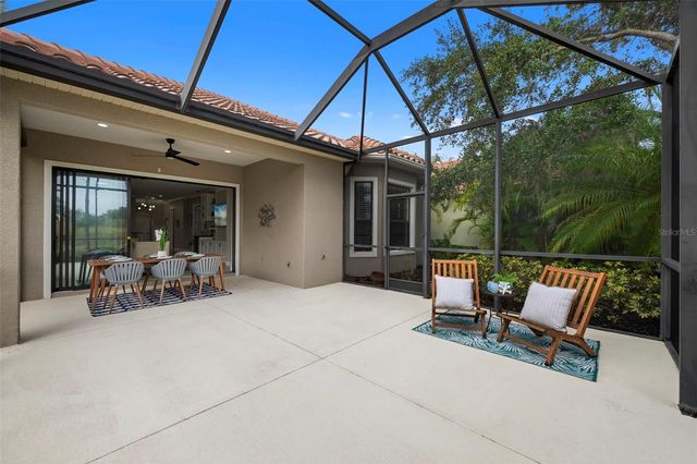 7423 WEXFORD COURT, Lakewood Ranch, FL 34202