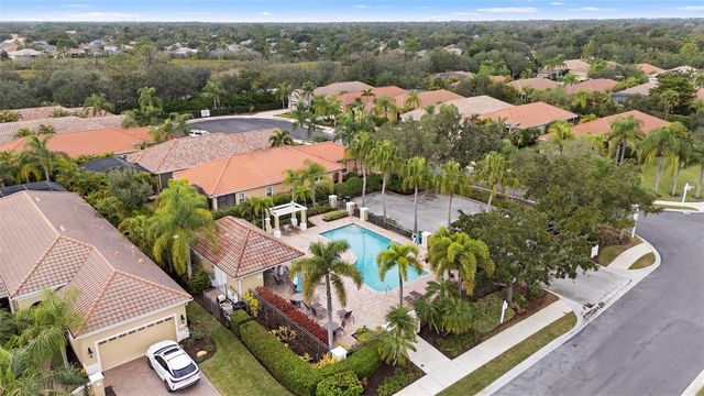 7423 WEXFORD COURT, Lakewood Ranch, FL 34202