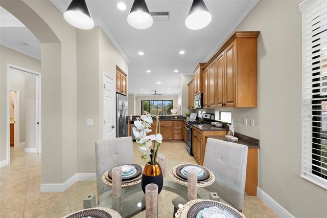 7423 WEXFORD COURT, Lakewood Ranch, FL 34202