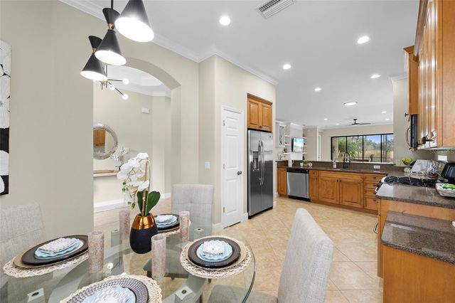 7423 WEXFORD COURT, Lakewood Ranch, FL 34202